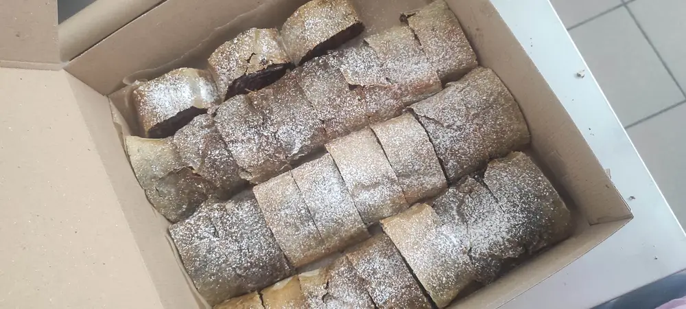Makovo-višňová štrúdla 85g ( Štrúdla s ťahaneho cesta) – Obrázok 5